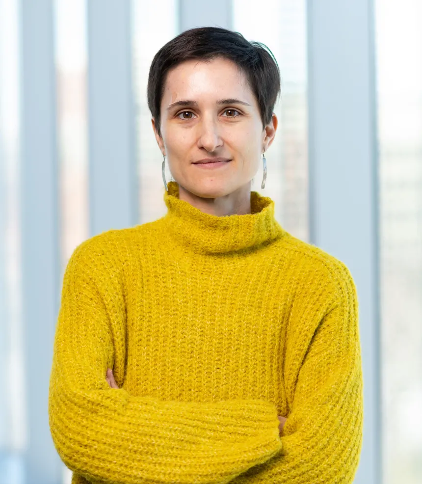 Headshot of Vanessa Frias-Martinez