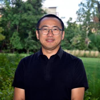 Portrait of Guangbin Li